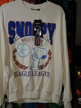 Peanuts Cream Crewneck with Blue and Brown Snoopy Graphic